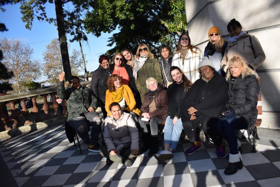 "De nosotras" proyecto del Programa Urbano con el Museo Histórico Nacional "De nosotras" proyecto del Programa Urbano con el Museo Histórico Nacional