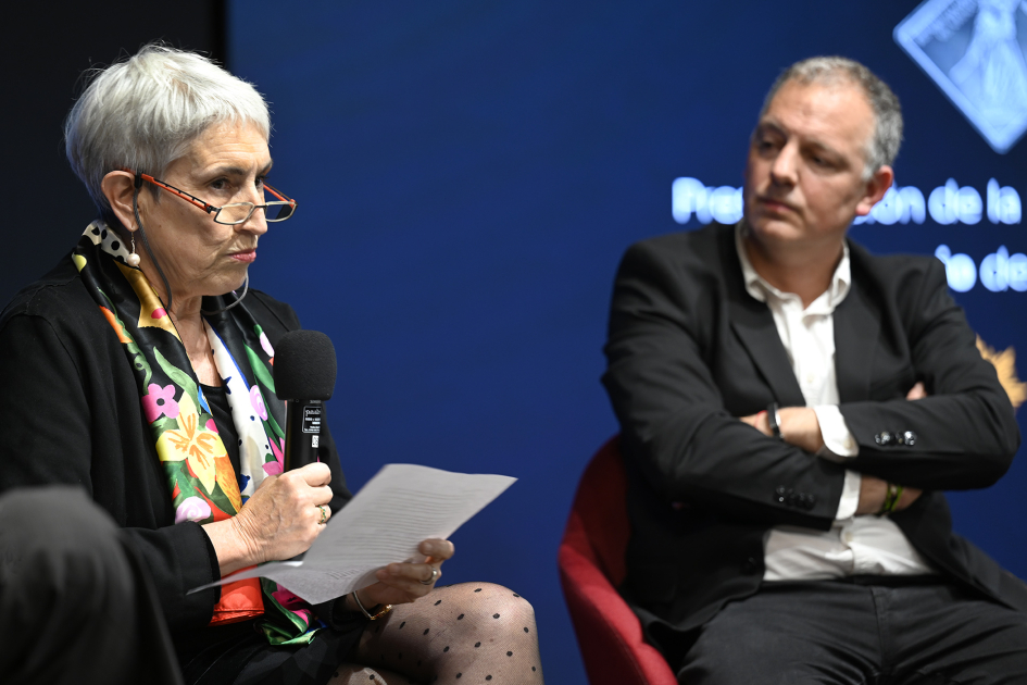 Elizabeth Oria y Gabriel Quirici.