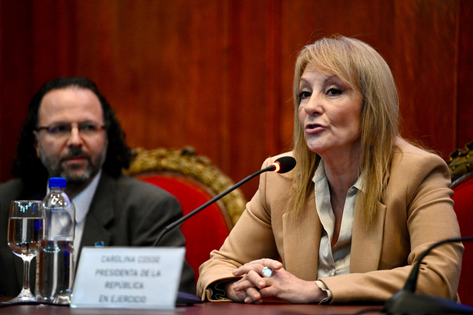 Presidenta en ejercicio, Carolina Cosse