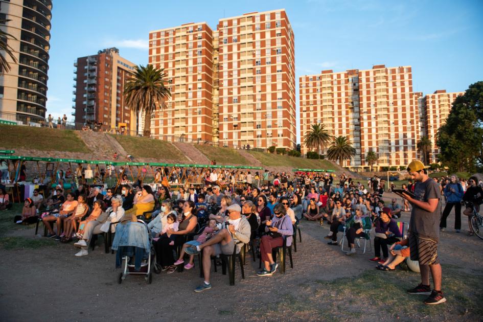 Actuación del Coro de Urbano Sur en Tablado de Carnavalé