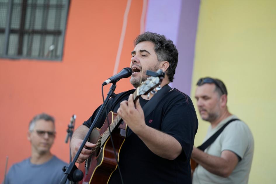 Ciclo musical a cielo abierto en Usina Bella Italia Ciclo musical a cielo abierto en Usina Bella Italia
