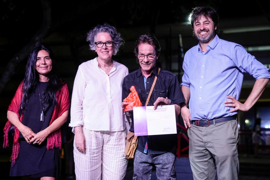 Premios a las Letras Premios a las Letras