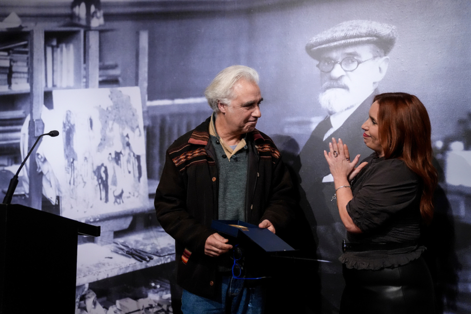 Reconocimiento a Pablo Thiago Rocca y bienvenida a Mercedes Bustelo en el Museo Figari Reconocimiento a Pablo Thiago Rocca y bienvenida a Mercedes Bustelo en el Museo Figari