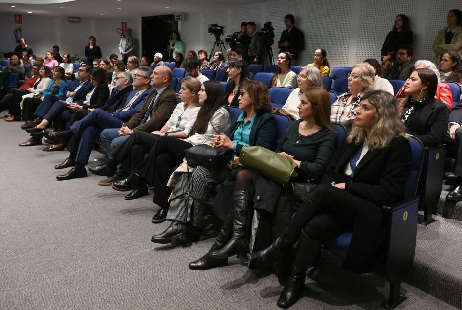 Lanzamiento de "Somos - I Congreso Internacional de Educación Inclusiva" Autoridades invitadas, sentadas en primera fila