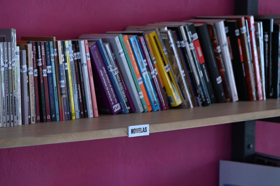 Inauguración de biblioteca multimodal en la Unidad N.º24 de Mercedes, Soriano Libros