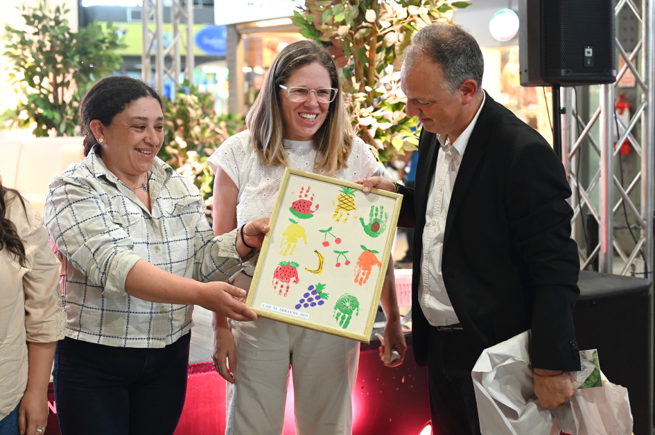 Gabriel Quirici, director nacional de Educación con participantes