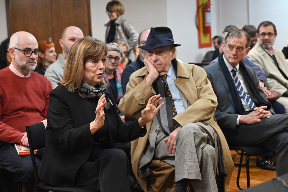 Marcel Suárez, Ana Ribeiro, Julio M. Sanguinetti y Guido Manini Ríos en reunión del Comité Ejecutivo