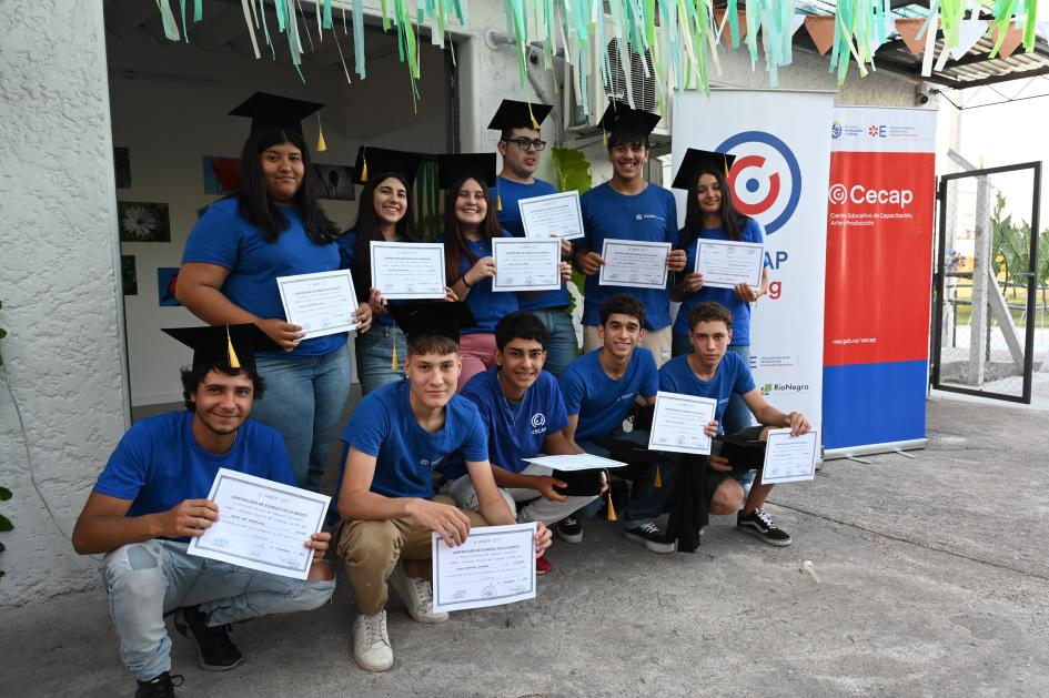 Entrega de diplomas de finalización de cursos 2024 Inauguración de obras de Cecap Young