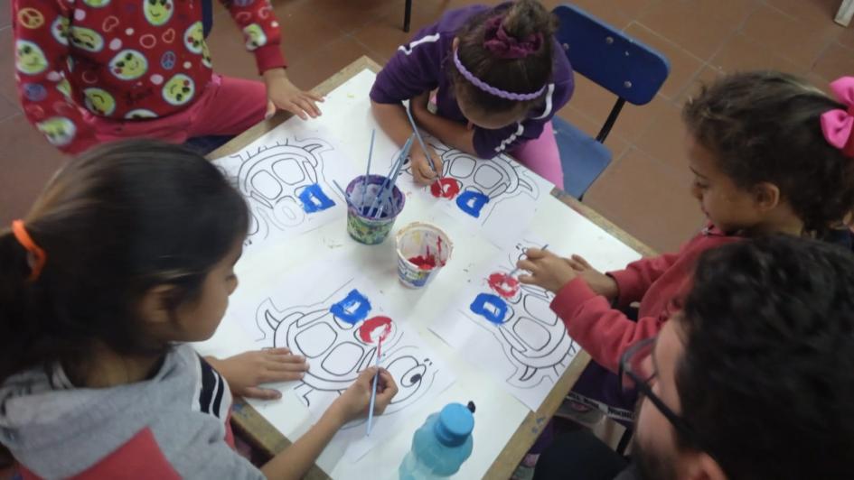Celebración del Día Nacional del Libro en el oeste Celebración del Día Nacional del Libro en el oeste c