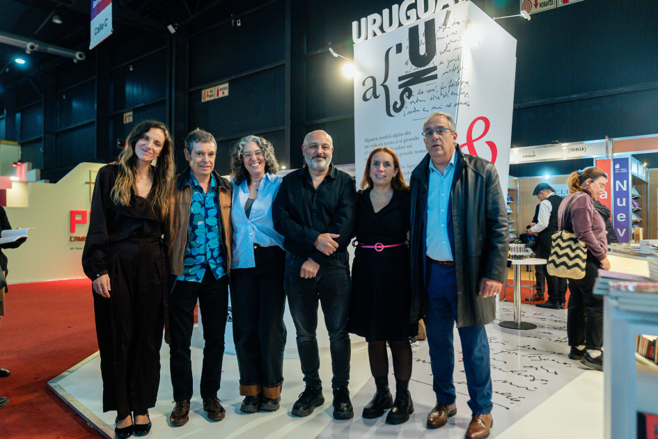«De la A a la Z: la poesía uruguaya»