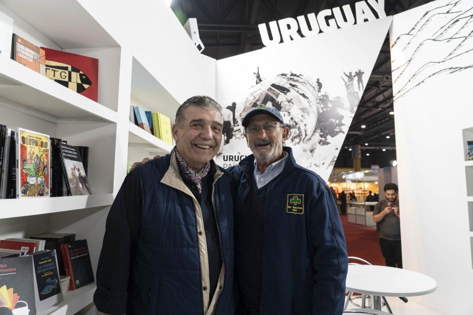 Carlos Paez y Gustavo Zerbino Uruguay en la Feria internacional del Libro de Buenos Aires