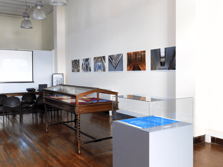 Sala de Actos AGN. Exposición sobre edificio sede Sala de Actos AGN. Exposición sobre edificio sede