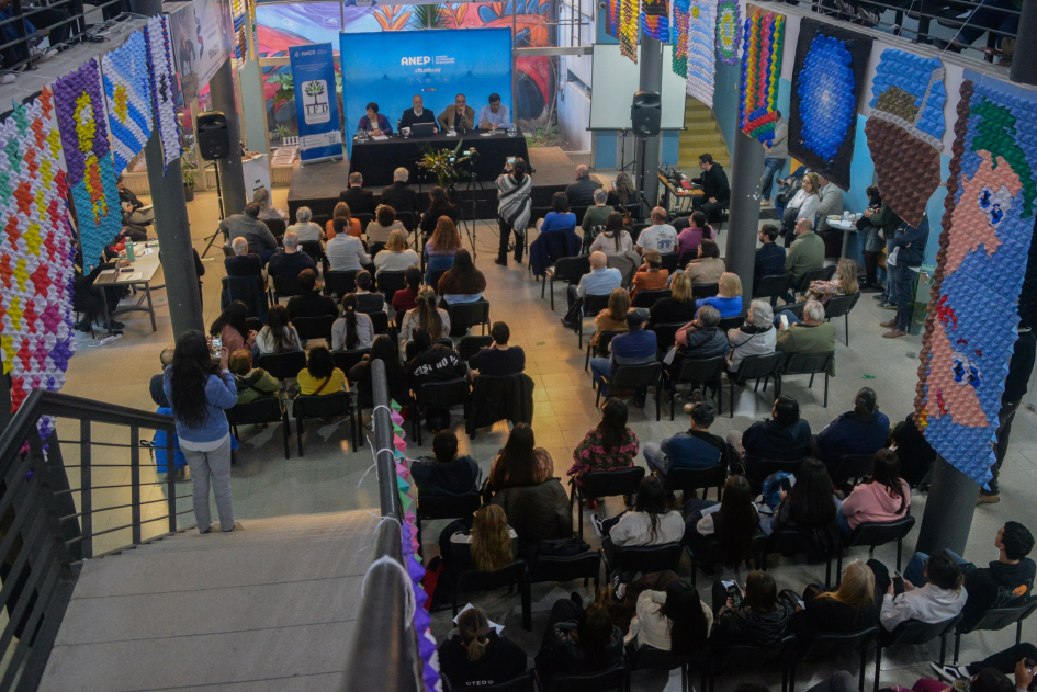  Presentación proyecto Universidad de la Educación en Paysandú