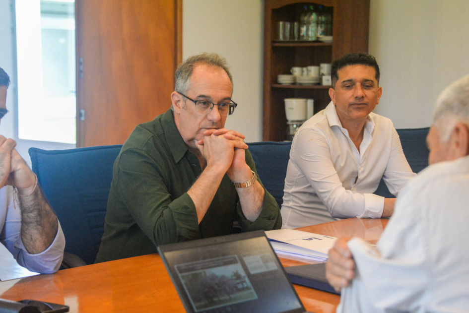 Ministro Mahía realizó recorrida por infraestructuras educativas y culturales en Treinta y Tres