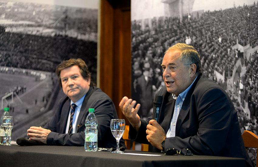 Director general de la Comisión de Patrimonio Cultural de la Nación, William Rey y presidente de la Comisión Administradora del Field Oficial (CAFO), Ricardo Lombardo