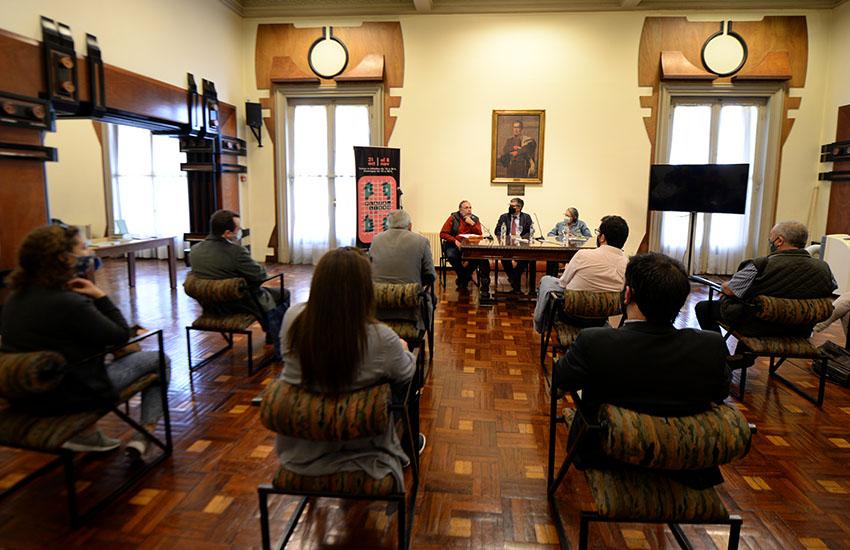 Público Público