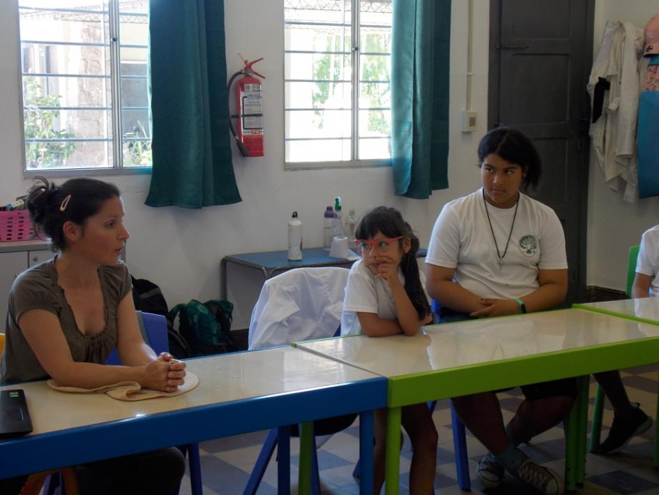 Macarena en el taller de Durazno