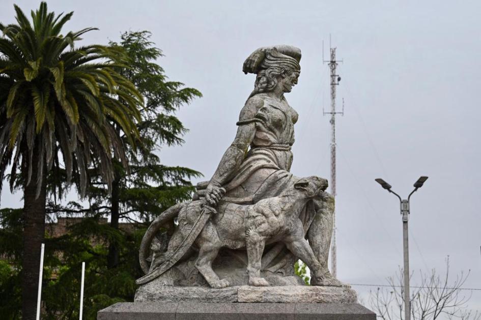 monumento monumento