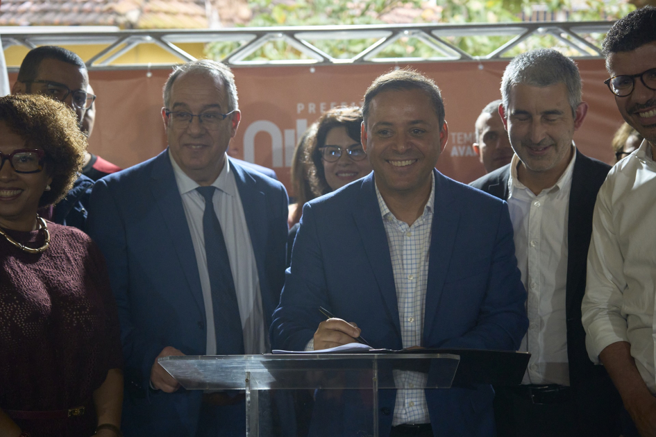 Ministro Mahía desarrolla una intensa agenda en el marco de la Semana de Uruguay en Río Autoridades durante ceremonia
