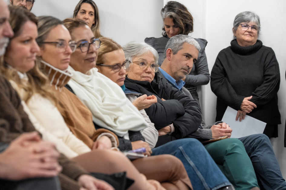 Lanzamiento del plan de desinternación de niños de entre 0 y 3 años Autoridades en primera fila