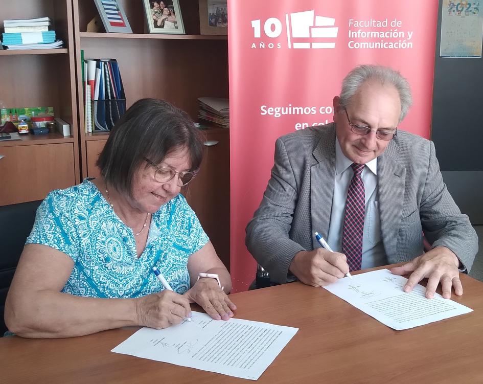 Imagen de firma de convenio. Foto: Dirección AGN.- Imagen de firma de convenio. Foto: Dirección AGN.-