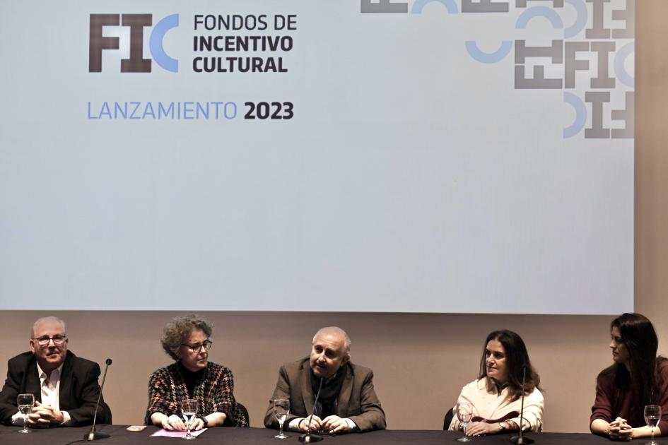 Presentación de la nueva convocatoria de los FIC. Presentación de la nueva convocatoria de los FIC.