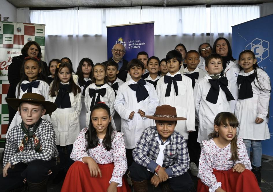 Minas de Corrales se suma a la red de Centros Culturales Nacionales. Minas de Corrales se suma a la red de Centros Culturales Nacionales.