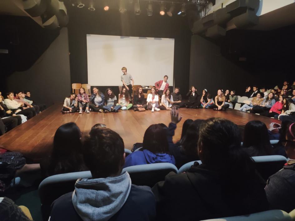 Jóvenes en el teatro