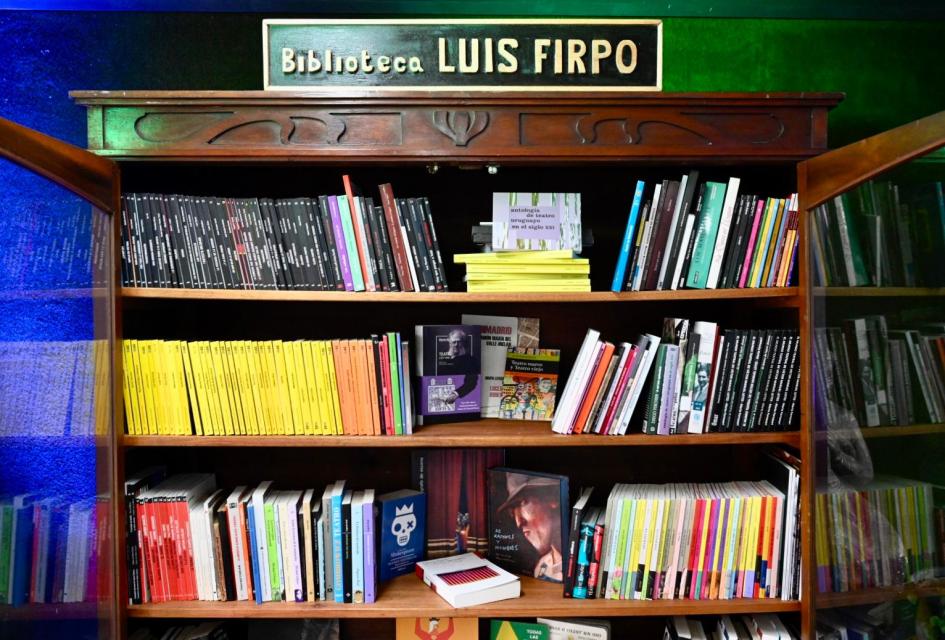 Biblioteca temática sobre dramaturgia