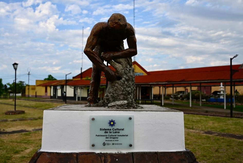 Monumento Monumento