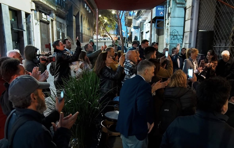 Café Brasilero fue reconocido como café y bar notable del Municipio B Evento sobre el reconocimiento de café y bar notable al Café Brasilero