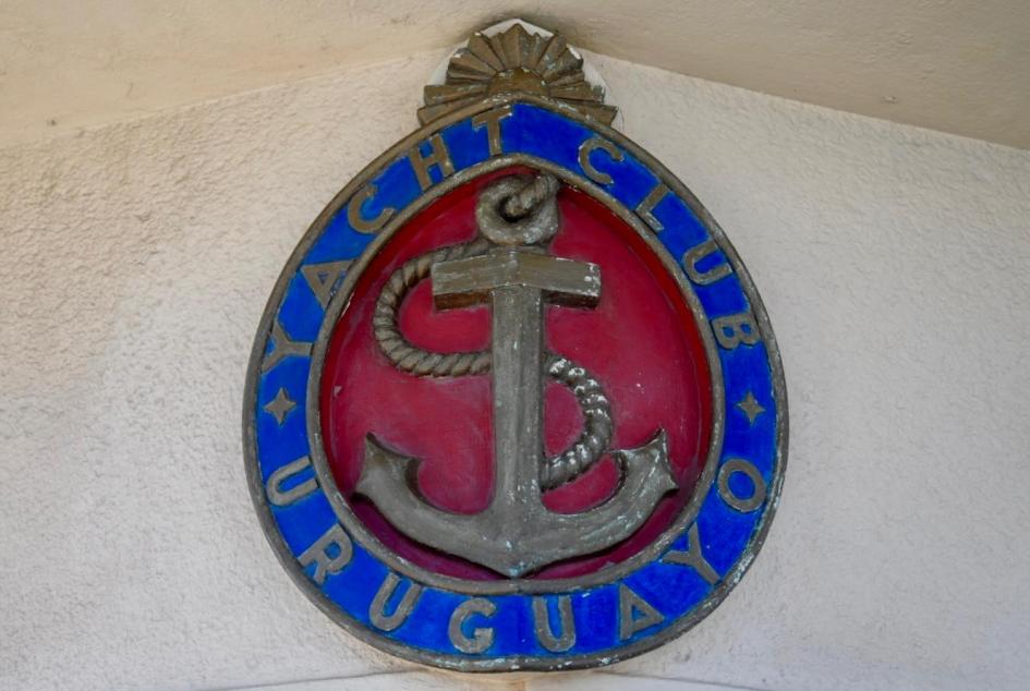 Insignia Insignia