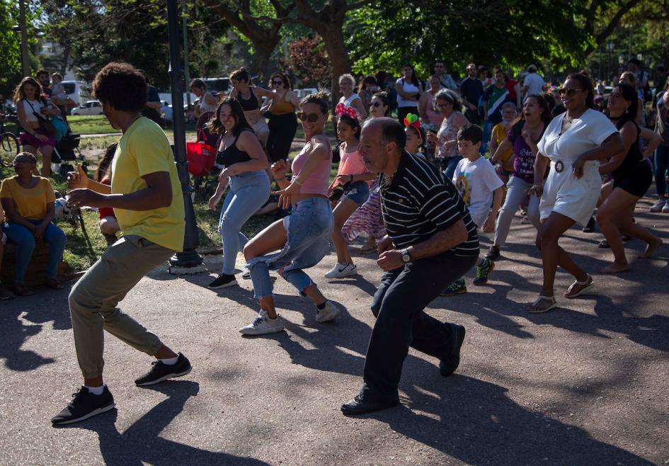 BAILAR LA PRIMAVERA - Urbano Sur