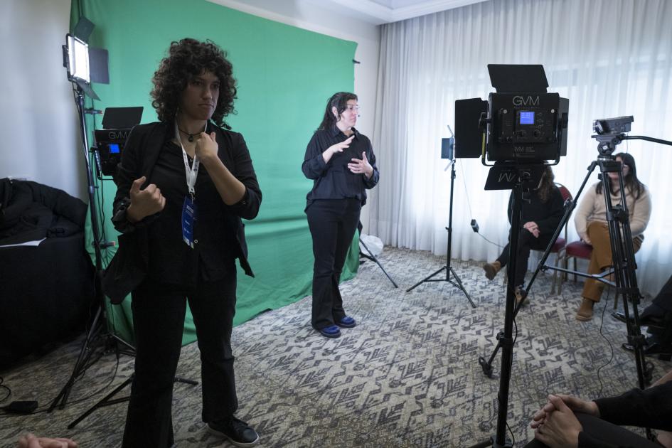 SOMOS: II Congreso Internacional sobre Educación Inclusiva Estudio fotográfico con persona LSU