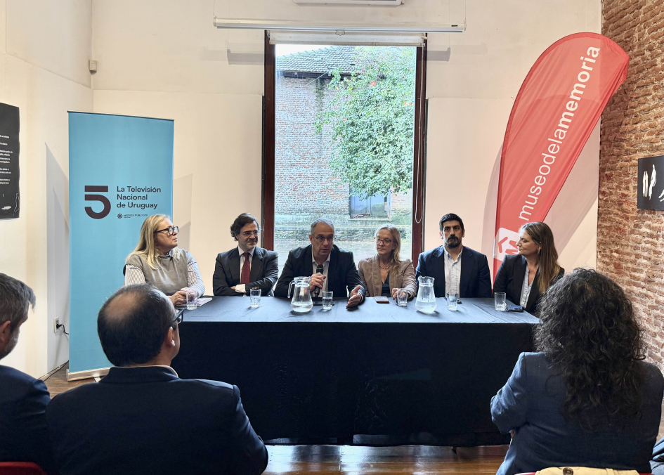 Autoridades en el lanzamiento de la programación de los Medios públicos por el Mes de la Memoria