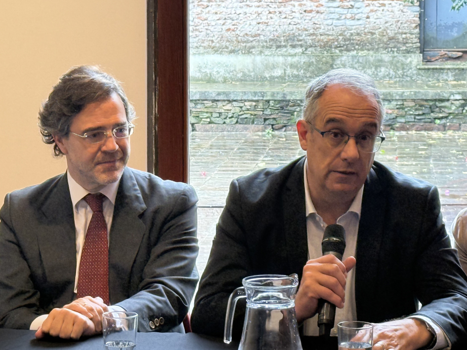 Ministro José Carlos Mahía, y Embajador de España en Uruguay, Javier Salido Ortíz 