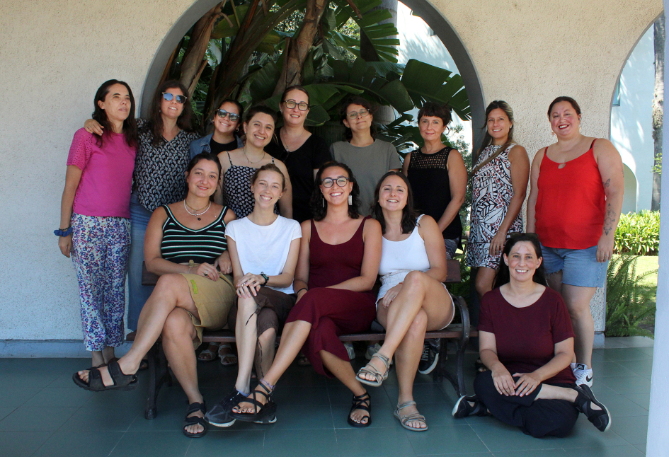 Investigadoras del Departamento de Microbiología