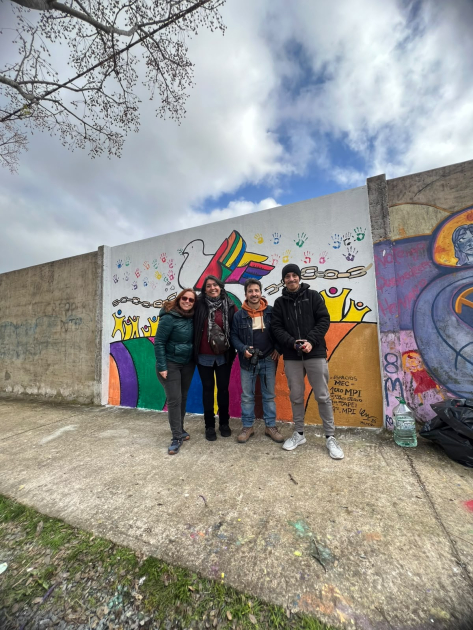 Asesora de la Subsecretaría del MEC, Magela Burn, junto a estudiantes Proyecto «Murales que Unen por la Paz» llegó a Treinta y Tres