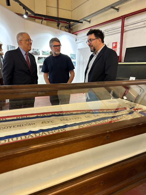 El Museo del Carnaval recibió a la Embajada de Colombia para fortalecer la cooperación cultural