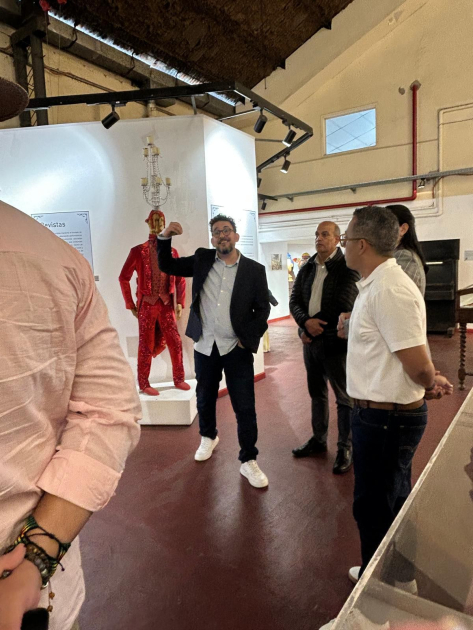 El Museo del Carnaval recibió a la Embajada de Colombia para fortalecer la cooperación cultural