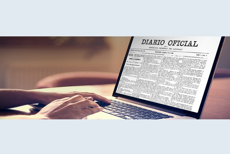 Foto mostrando una computadora con la web del Diario Oficial Foto mostrando una computadora con la web del Diario Oficial