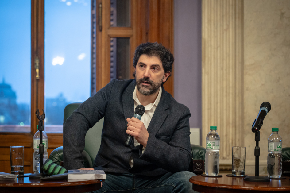 Santiago Mederos, autor de la obra.