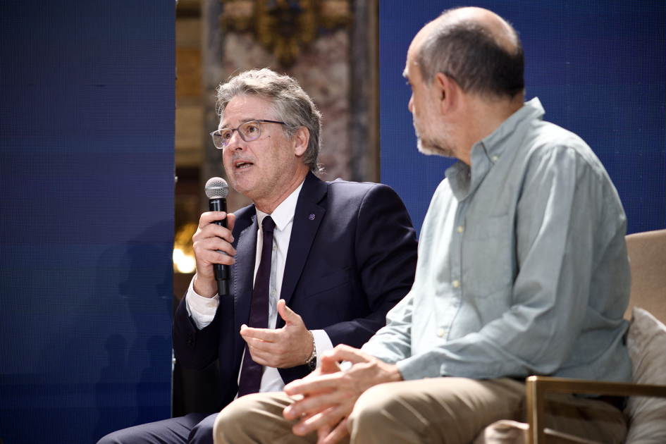 Entrega del Premio L’Oréal–UNESCO «Por las Mujeres en la Ciencia» 2025.