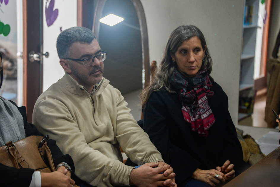 Personas participando de la reunión