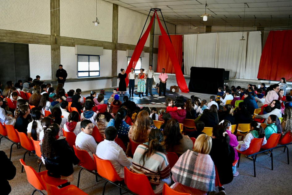 Teatrino en Cerro Colorado, Florida