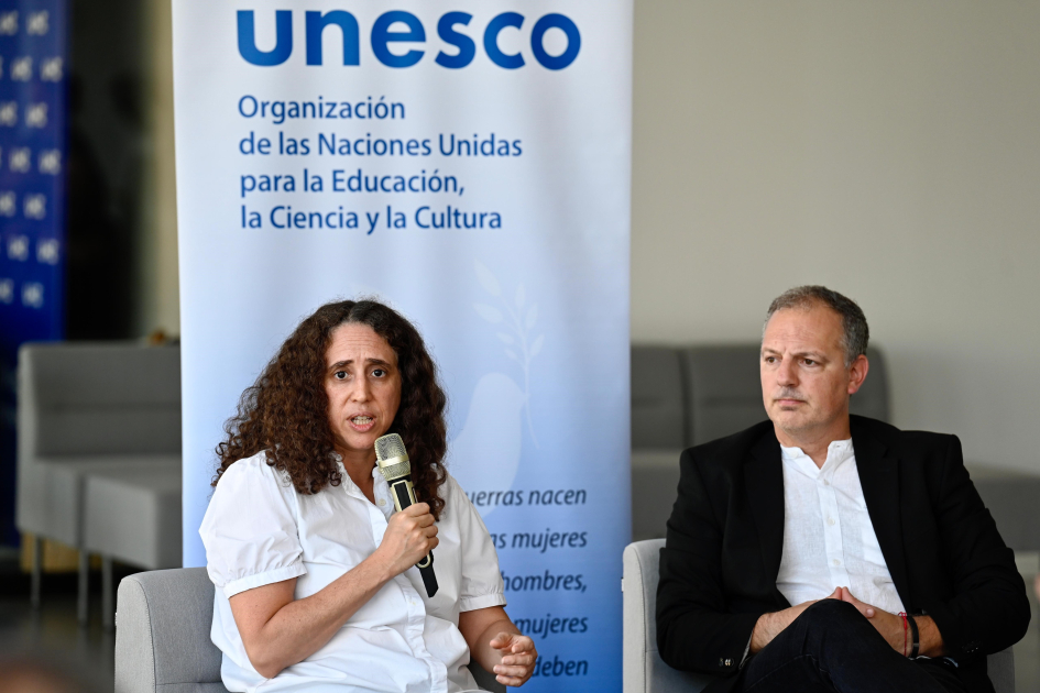 Seminario regional sobre IA y Educación Seminario regional sobre IA y Educación