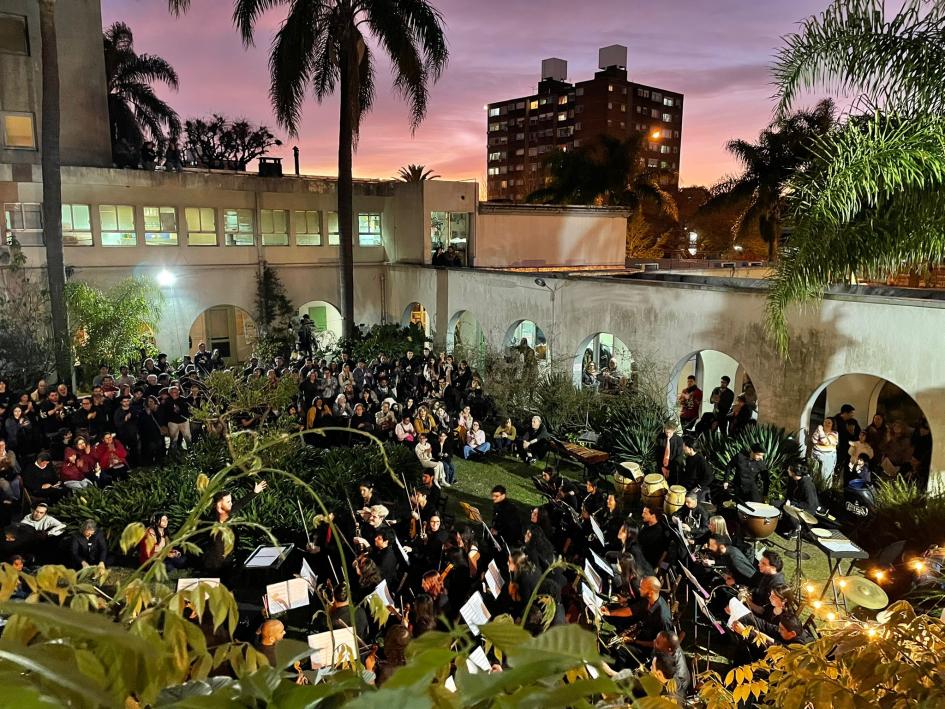 IIBCE Abierto XXII. Cierre con la Orquesta Sinfónica Juvenil La Montevideana. IIBCE Abierto XXII. Cierre con la Orquesta Sinfónica Juvenil La Montevideana.