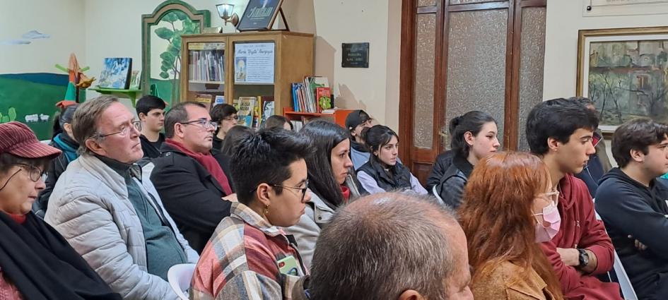 Se presento ¨Colección Teatro¨ en el Centro Cultural Nacional de Minas Se presento ¨Colección Teatro¨ en el Centro Cultural Nacional de Minas