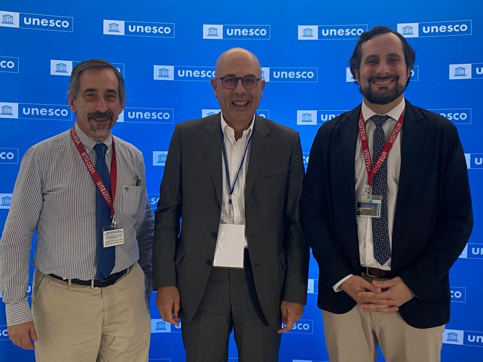 Director de Educación participa de conferencia de Unesco en París Director de Educación participa de conferencia de Unesco en París