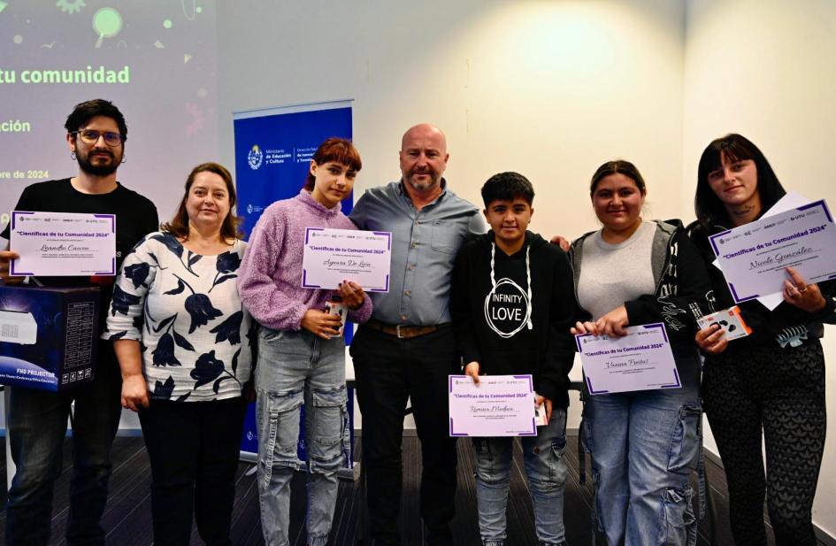 Categoría Educación Media Básica 2dol lugar 2do. lugar UTU Barrio Lavalleja, de Montevideo ganadores Científicas de tu comunidad 2024